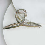 Load image into Gallery viewer, Simple Crossed Hair Clip