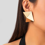 Load image into Gallery viewer, Big square stud gold earring