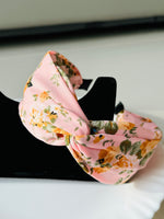Load image into Gallery viewer, Floral Print Knotted Wide Satin Headband
