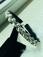 Load image into Gallery viewer, Diamond Leafage Shape Headband