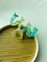 Load image into Gallery viewer, Middle Size Geometric Hair Claws