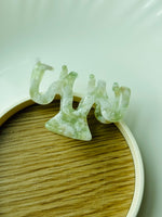 Load image into Gallery viewer, Middle Size Geometric Hair Claws