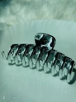 Load image into Gallery viewer, Silver Metal Colour Shark Hair Clip