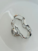 Load image into Gallery viewer, Irregular Geometric Metal Hair Clip