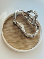 Load image into Gallery viewer, Irregular Geometric Metal Hair Clip