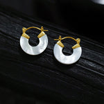 Load image into Gallery viewer, Natural white shell hoop earring