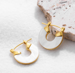 Load image into Gallery viewer, Natural white shell hoop earring