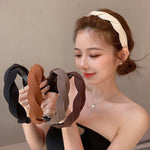 Load image into Gallery viewer, Twisted headband