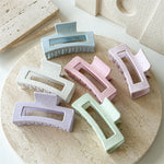 Load image into Gallery viewer, Frosted square hair claw