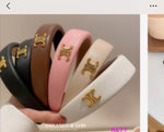 Load image into Gallery viewer, Elegant leather hairband