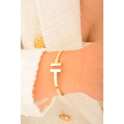 Great wall pattern ovel open bracelet