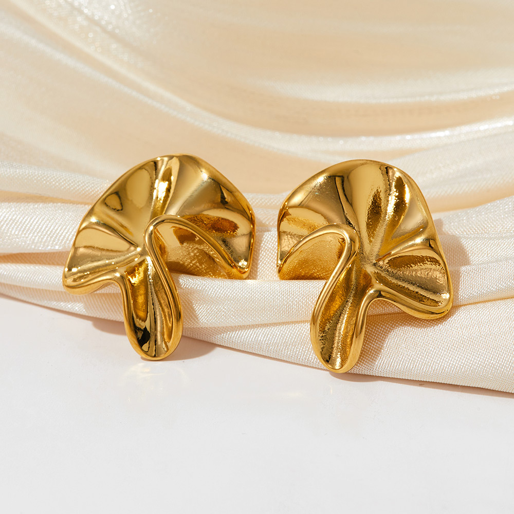 Irregular Hammered Statement Stud Earring