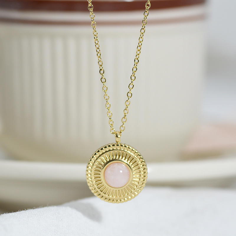 Round Disc Pendant Necklace