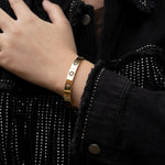 Load image into Gallery viewer, Unisex kartier handcuff bracelet
