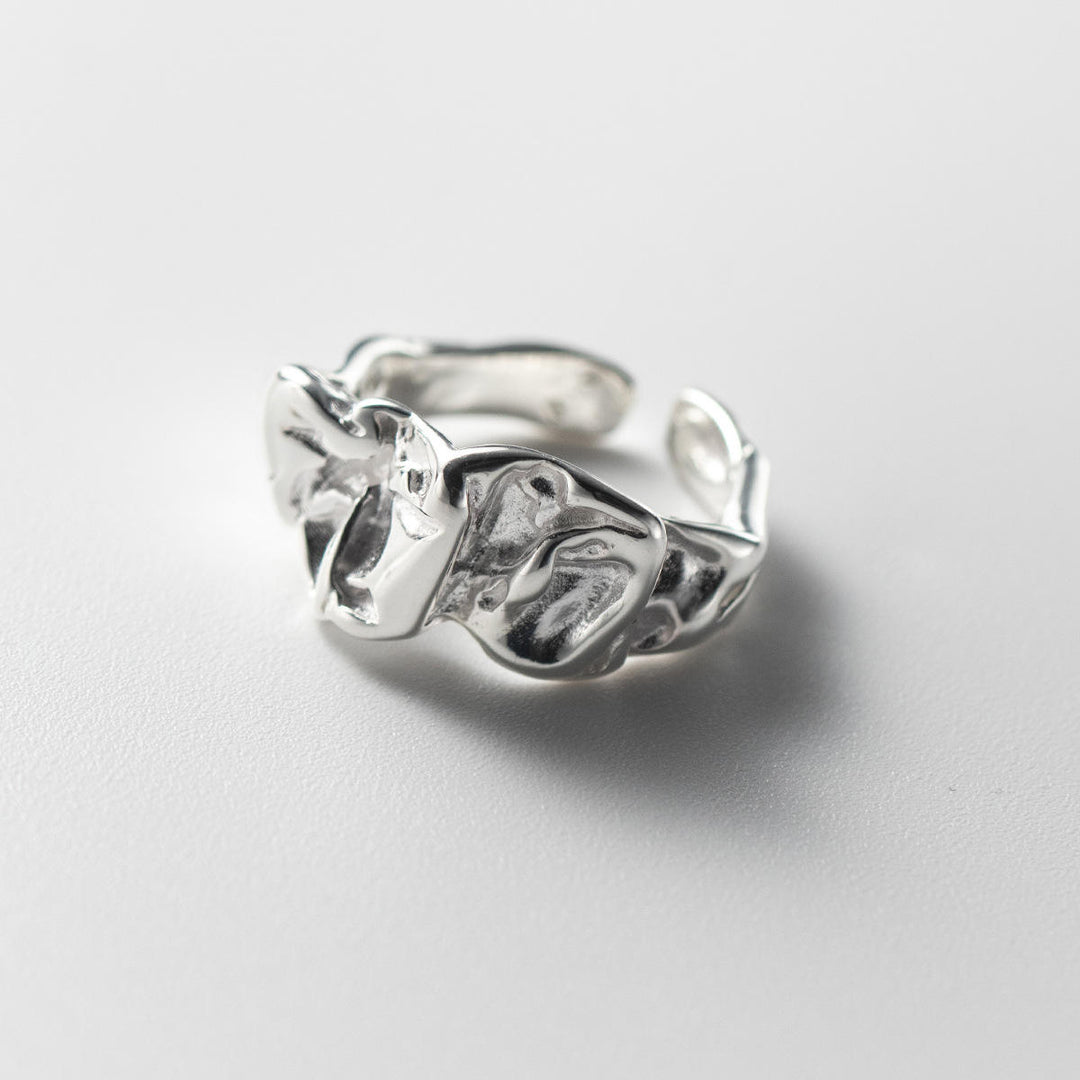 Irregular lava ring (silver)