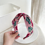 Load image into Gallery viewer, Rose floral knot headband
