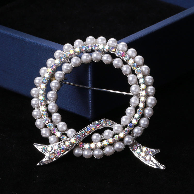 Pearl Round Broach Pin