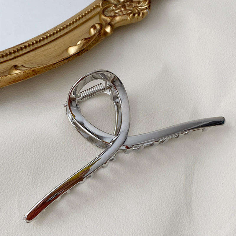 Simple Crossed Hair Clip