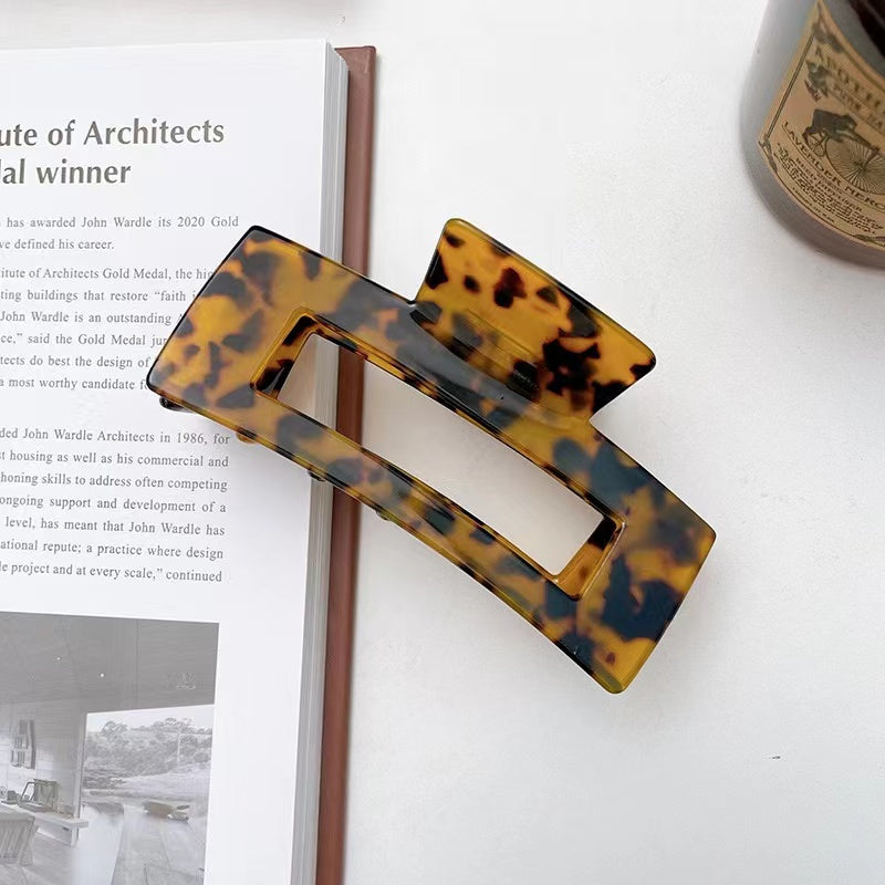 Leopard Print Jambo hair claw