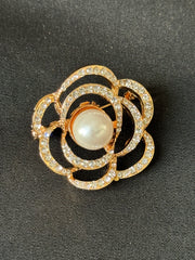 Pearl Flower Rhinestone Broach