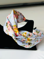 Load image into Gallery viewer, Floral Print Knotted Wide Satin Headband
