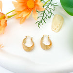 Load image into Gallery viewer, Retro style twist weaving stud earring
