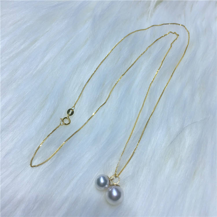 Pearl pendent