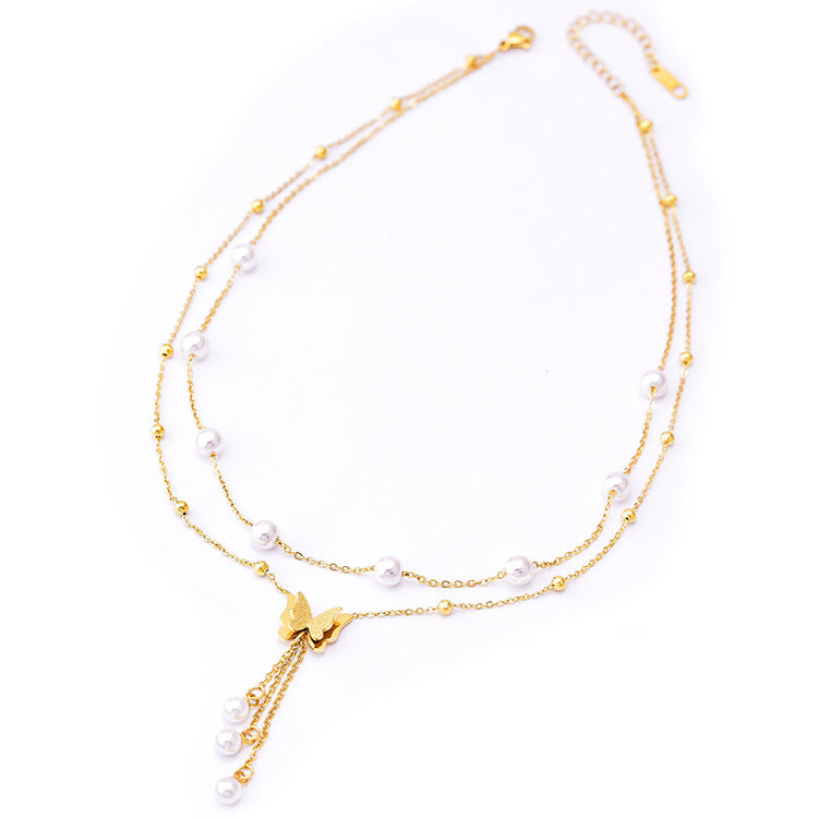 Pearl butterfly pendant