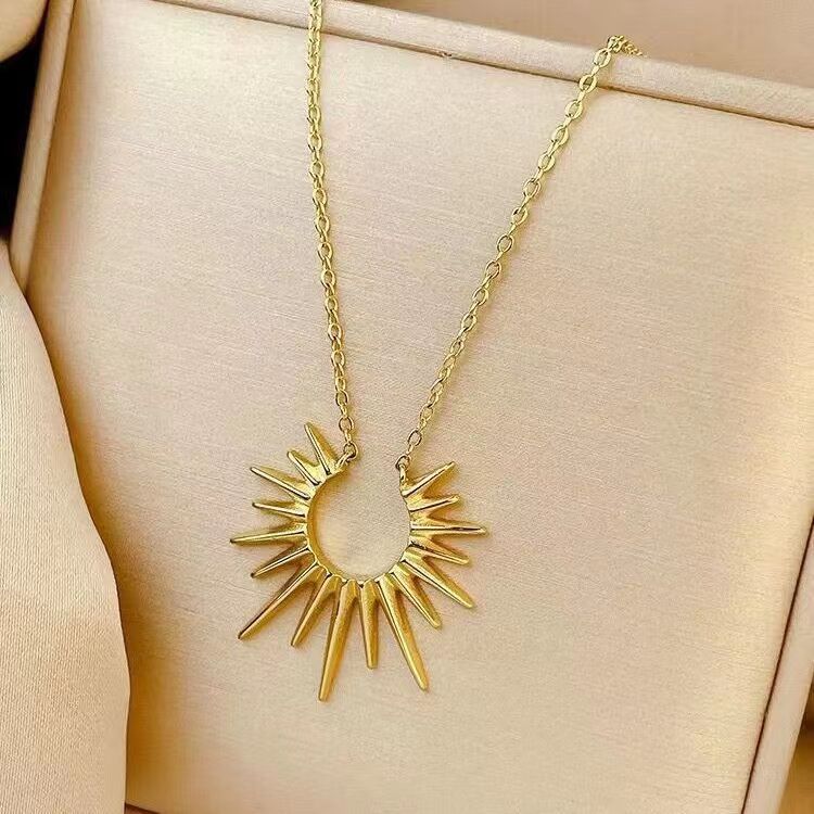 Sunburst necklace