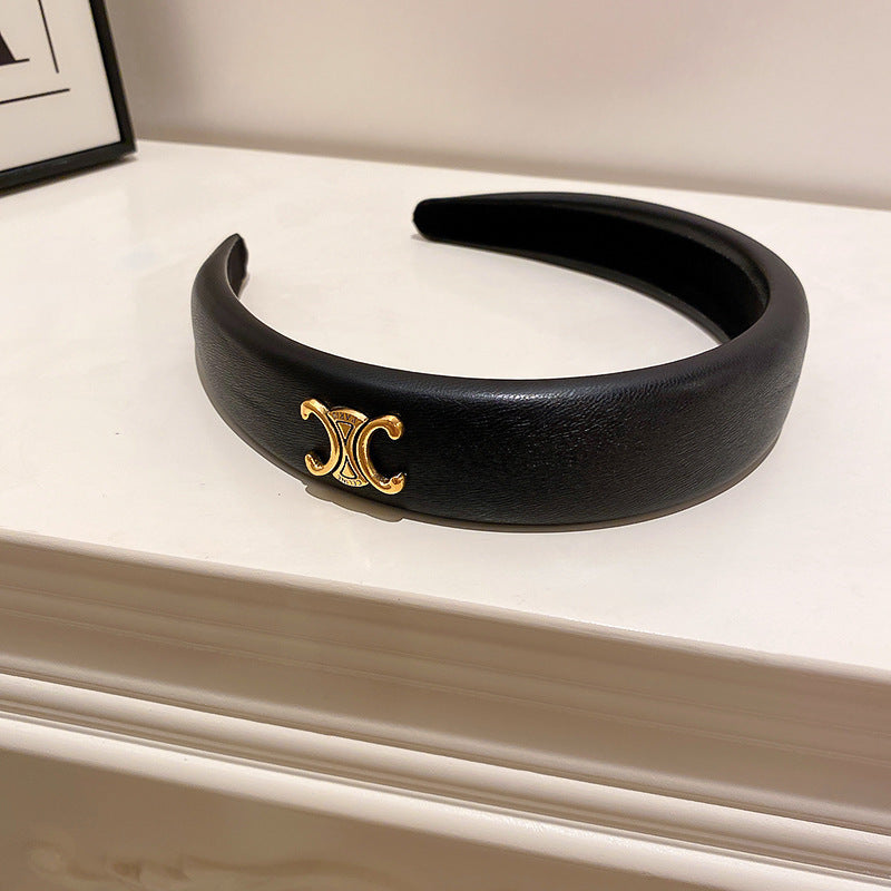 Elegant leather hairband