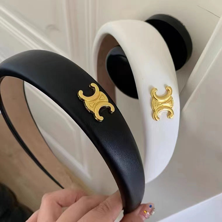 Elegant leather hairband