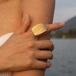 Load image into Gallery viewer, Vintage square shape ring
