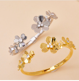 Clover lucky bracelet