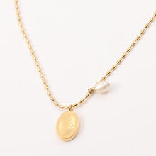 Water Pearl Oval Pendant