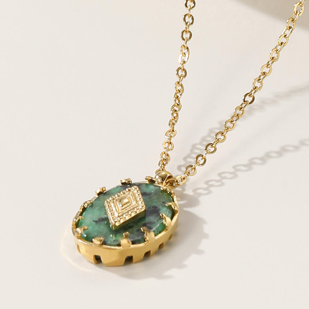African pine Stone Pendants Necklace
